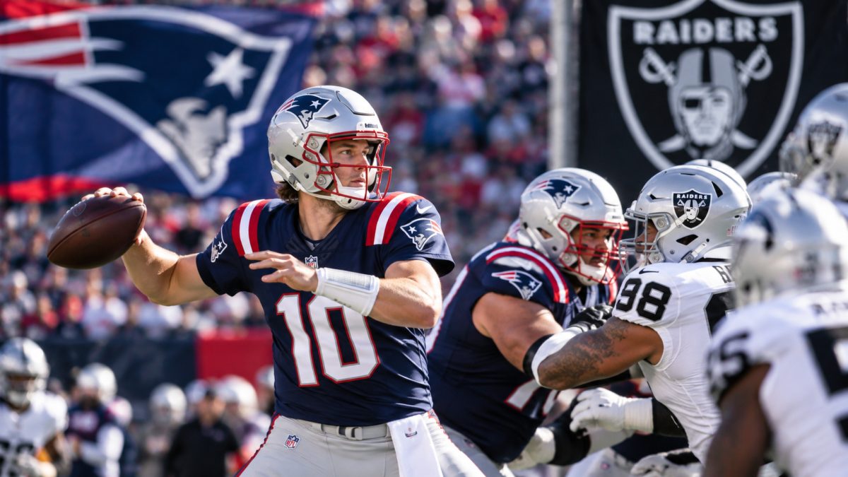 Drake Maye Patriots Raiders Rout Shows Why New England Is Suddenly Scary