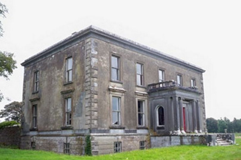 Shocking! Ghost hunters claim Irish Castle to be haunted by a spirit