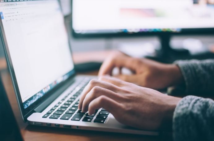 Teachers conducting online classes trolled online on twitter